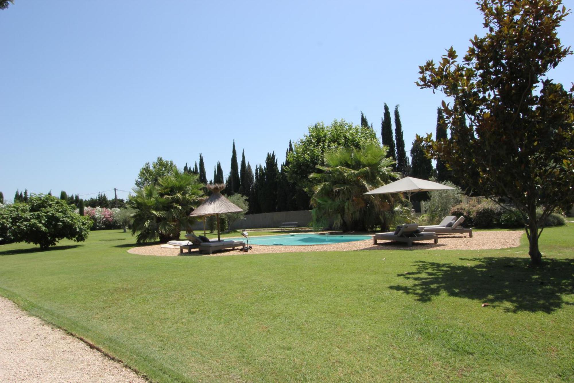 Bed and Breakfast Mas Paloma Rognonas Exteriér fotografie