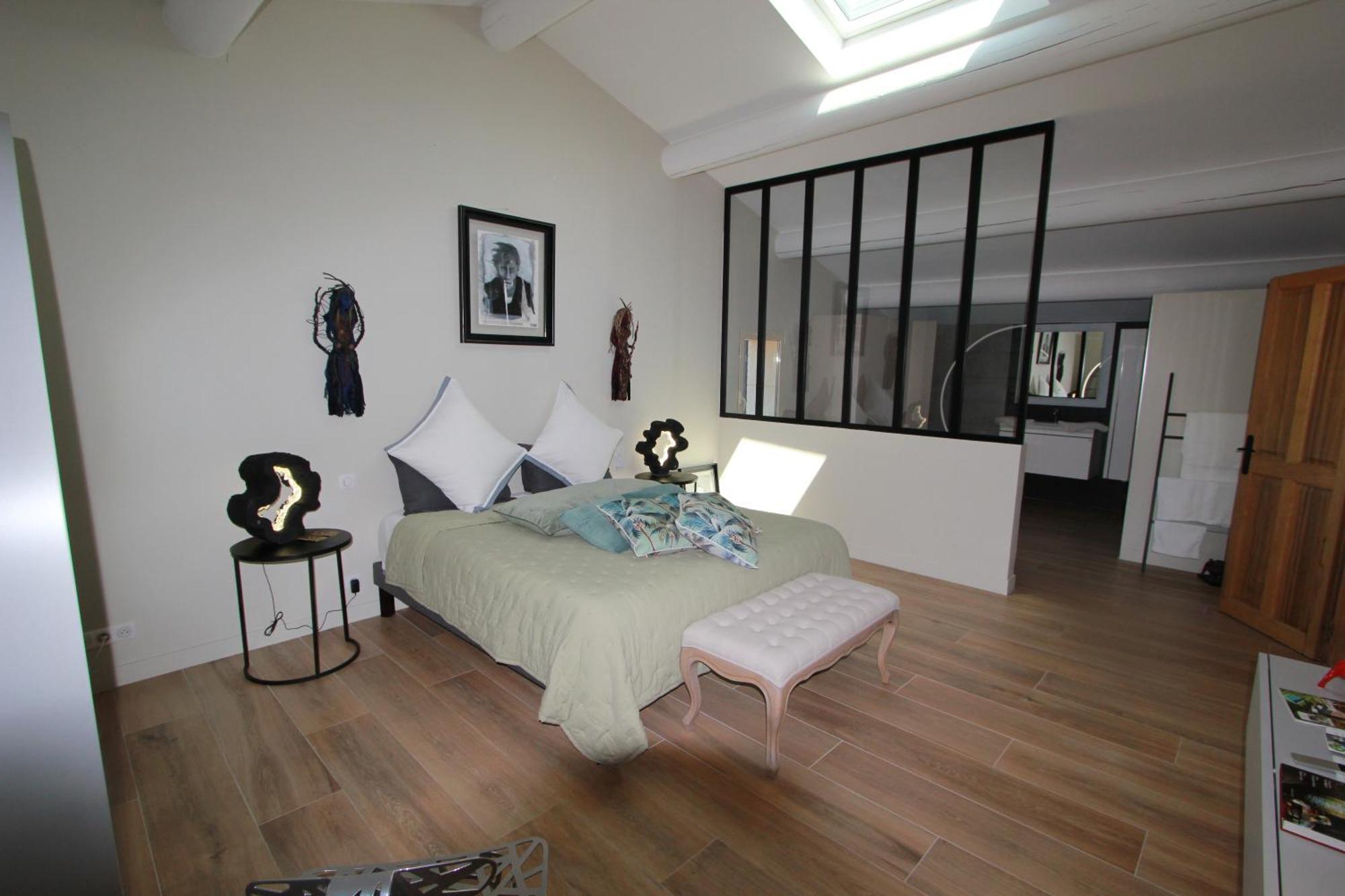 Bed and Breakfast Mas Paloma Rognonas Exteriér fotografie